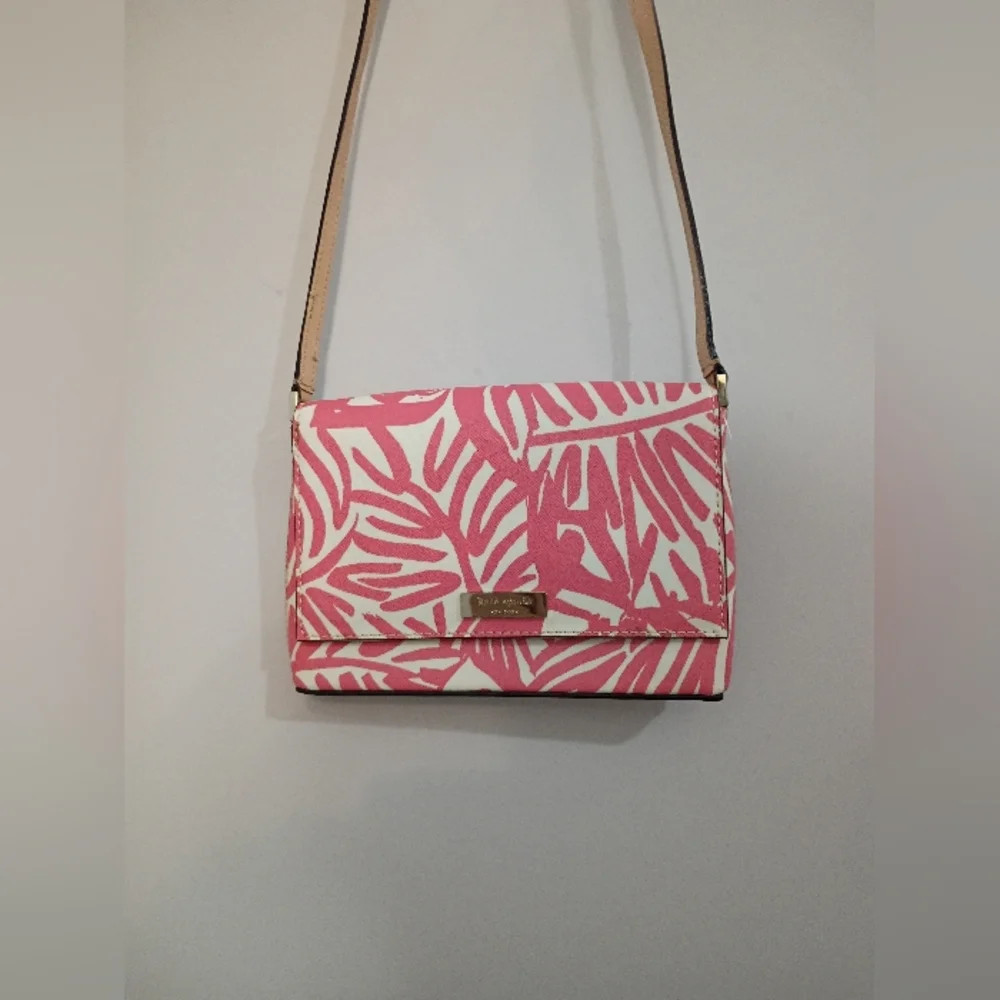 Kate Spade, EUC, Crossbody Bag, Leaf Print, Snap Closure, Color Pink, White - Picture 2 of 13